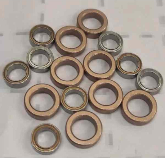 Kroglični ležaj 6,35x9,5x2,5x3,175 (8), drsni ležaj 12x8x3,5 (8)/DF-7621