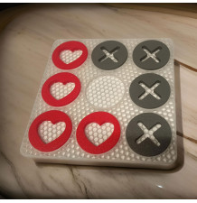 Valentinov Tic-Tac-Toe