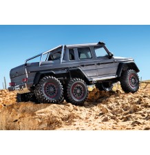 TRAXXAS TRX-6 MB G63 AMG 6X6 SREBRNI 1/10 CRAWLER RTR BRUSHED, Z LED LUČJO,BATERIJO IN POLNILCEM