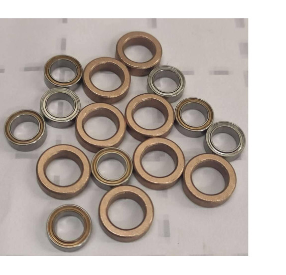 Kroglični ležaj 9,5x6,3x3 (8), drsni ležaj 12x8x3,5 (8)